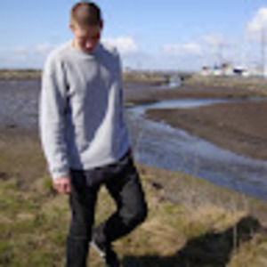 Meet your Posher, Adam